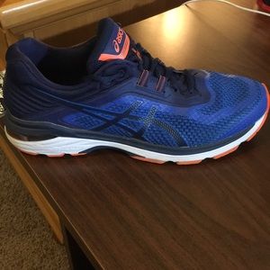 Asics GT-2000 Men’s Running Shoes